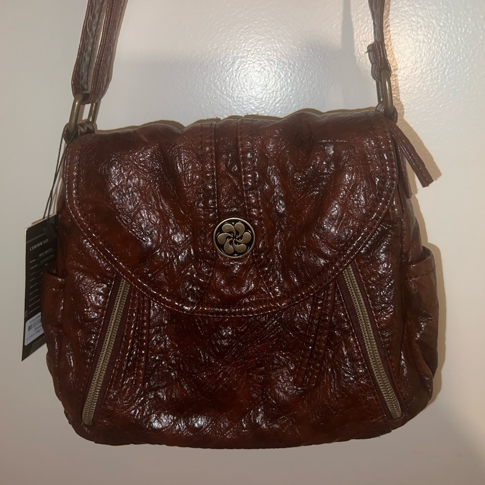 Brown pleather purse with adjustable strap